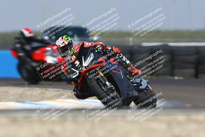 media/Sep-20-2025-TrackDaz (Sat) [[27f0cde673]]/A Group/12pm (Turn 1)/